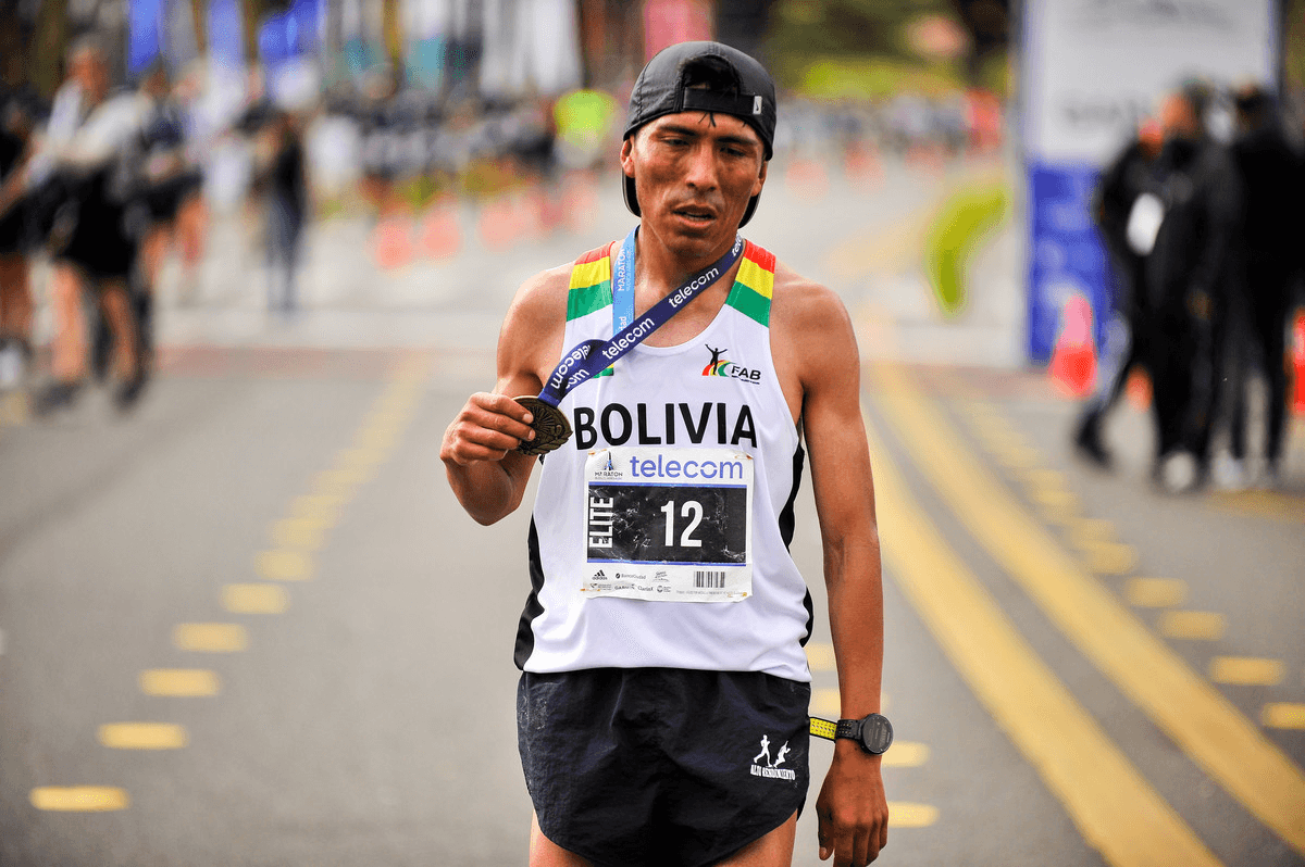 Héctor Garibay Flores, maratonista boliviano de Oruro